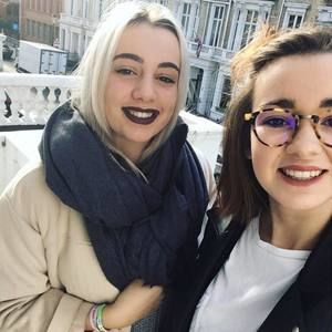 Meet your Posher, Bélina